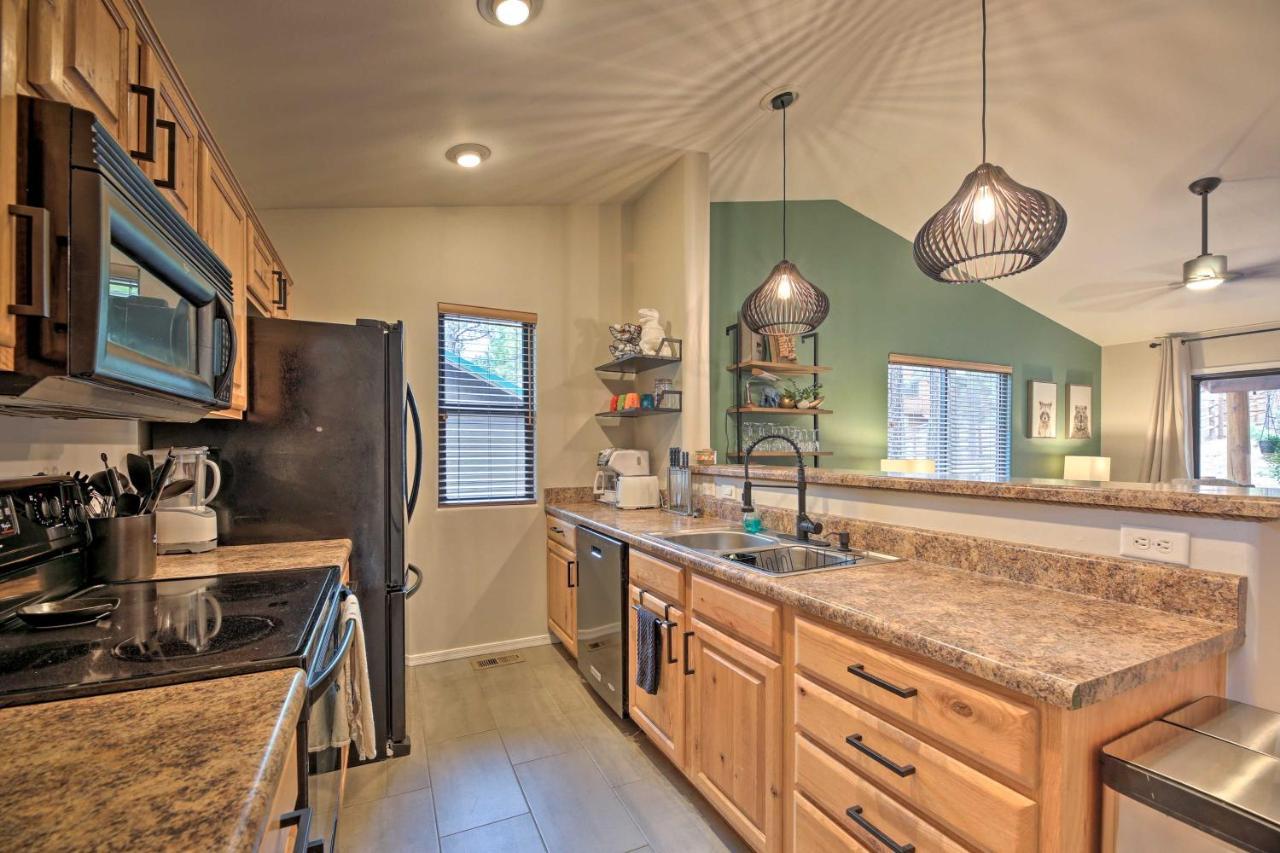 Pet-Friendly Show Low Cabin With Trail Access! Екстер'єр фото